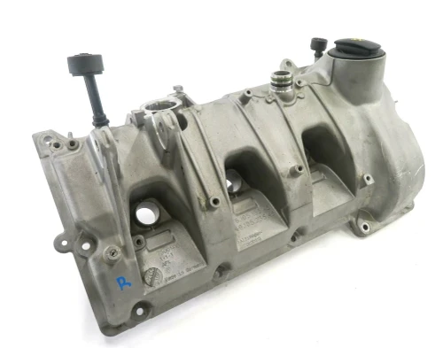 2015-2018 Porsche Cayenne / Macan 3.0L / 3.6L Right Used Valve Cover