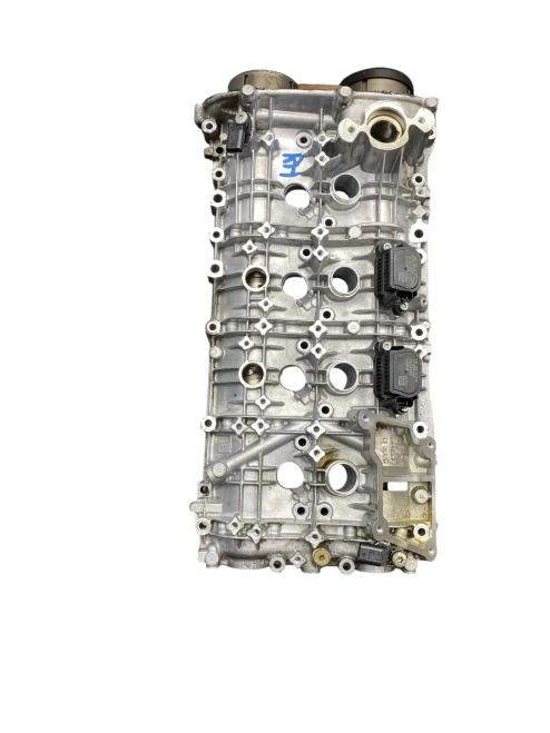 2019-2026 Porsche Cayenne 4.0L Right Turbo AWD Used Valve Cover