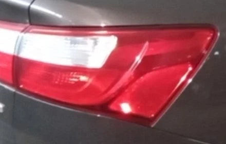 12 13 14 15 16 17 Kia Rio Passenger RH Quarter Mounted Tail Lamp Light OEM used OEM tail light assembly