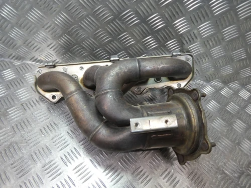 Porsche Cayenne 4.8L Left Used Exhaust Manifold 9481111300