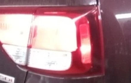 2014-2015 14 15 Kia Sorento Passenger RH Quarter Mounted Tail Lamp Light OEM used OEM tail light assembly