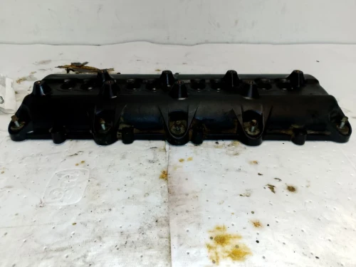 2011 Ram 1500 5.7L Right Used Valve Cover 12775516