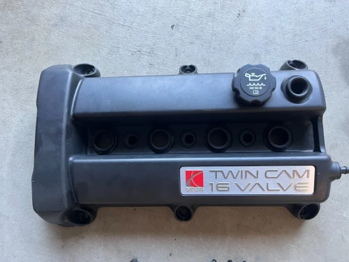 1999-2002 Saturn SL2 / SC2 / SW2 Used Valve Cover