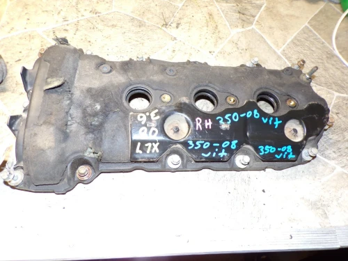 2007-2008 Saturn / GMC / Buick / Chevrolet Outlook / Acadia / Enclave / Traverse 3.6L Right Used OEM Valve Cover