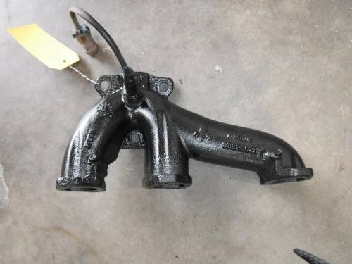 2007-2009 Saturn Aura Right Front Used Exhaust Manifold