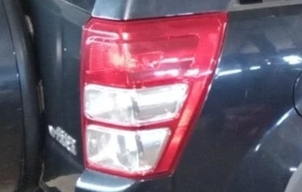 06 07 08 09 10 11 Suzuki Grand Vitara Passenger RH Quarter Mounted Tail Lamp OEM used OEM tail light assembly