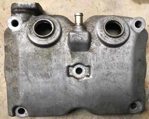 1999-2005 Subaru Legacy / Outback 2.5L Left Used OEM Valve Cover