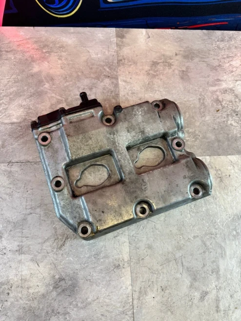 2002-2005 Subaru Impreza / WRX Right Used OEM Valve Cover