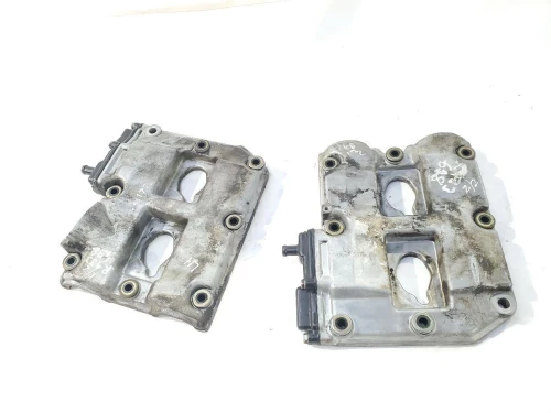 2004 Subaru Impreza 2.0L Pair Used OEM Valve Cover
