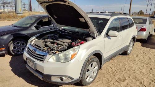 2012 Subaru Legacy / Outback 2.5L Left Used OEM Valve Cover