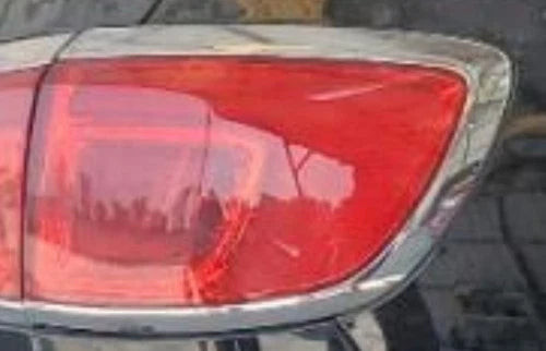 2013-2017 Buick Enclave RH Passenger Quarter Panel Mounted Tail Light Lamp OEM used OEM tail light assembly