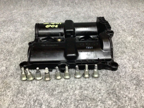 2019-2023 Subaru Forester 2.5L Right Used OEM Valve Cover