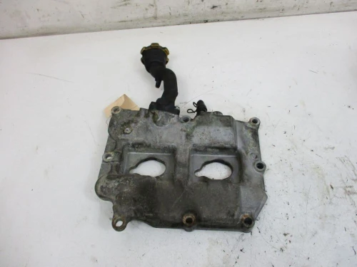 Subaru Legacy 2.0L AWD Used Valve Cover