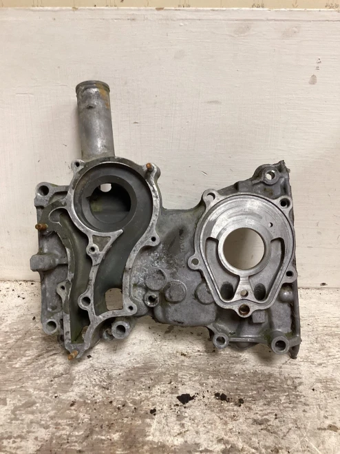 1985-1995 Toyota Pickup / 4Runner Used OEM Timing Cover