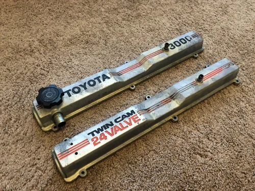 1986, 1992 Toyota Supra / Cressida Used Valve Cover
