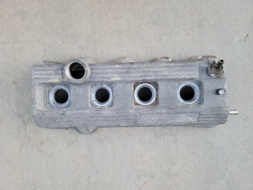 1992-1996 Toyota Camry 2.2L 4CYLINDER Used Valve Cover