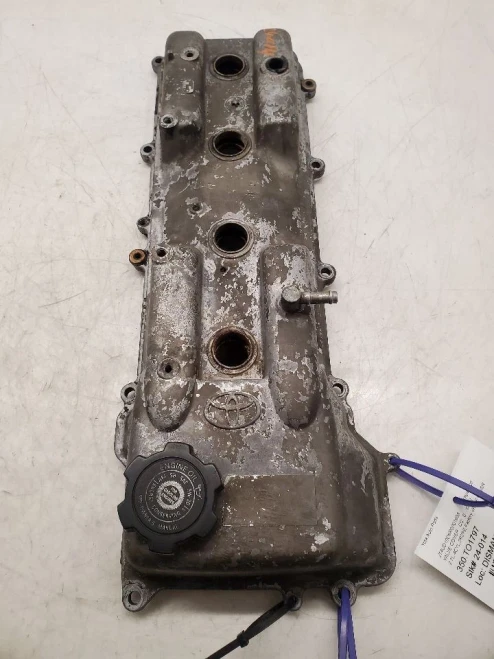 1994-2000 Toyota T100 2.7L Used OEM Valve Cover 11201-75020