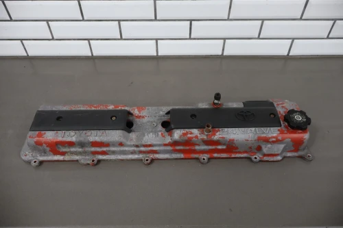 1997 Toyota Land Cruiser Used Valve Cover