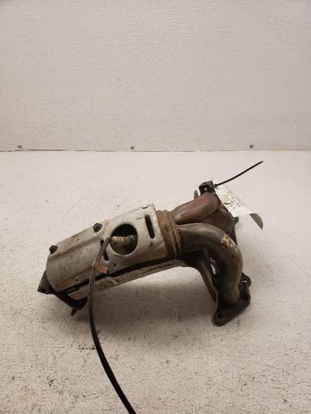 1997-1999 Toyota Camry CALIFORNIA Used OEM Exhaust Manifold 17141-74200