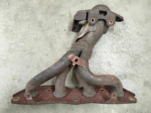 2005, 2011 Toyota Yaris 1.5L Used Exhaust Manifold
