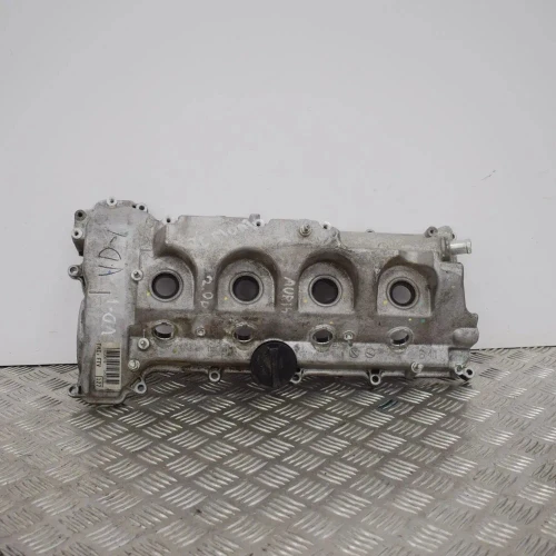 2009 Toyota Auris 2.0L Used Valve Cover