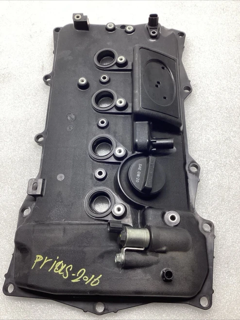 2016-2019 Toyota Prius Used OEM Valve Cover