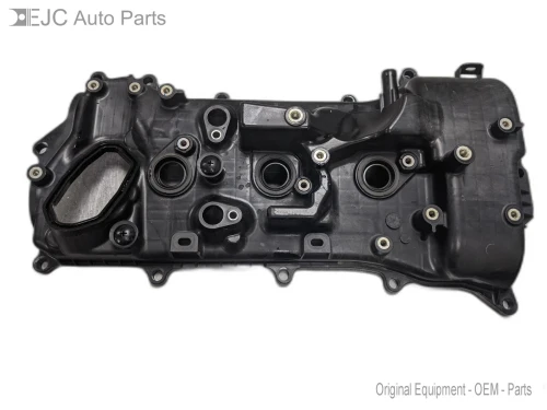2017-2022 Toyota Highlander 3.5L Right Rear AWD Used Valve Cover