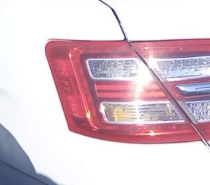 13-19 Ford Taurus LH Driver Tail Light Lamp Quarter Mount OEM OEM used OEM tail light assembly