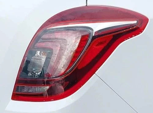 2017-2022 Buick Encore RH Passenger Tail Light Lamp OEM used OEM tail light assembly