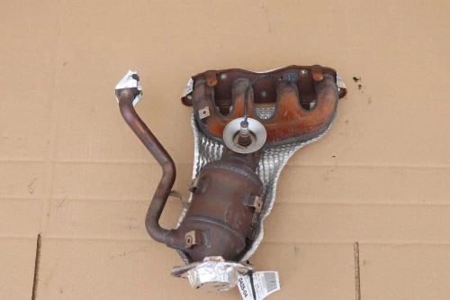 2020-2022 Toyota Corolla 1.8L Hybrid Used OEM Exhaust Manifold