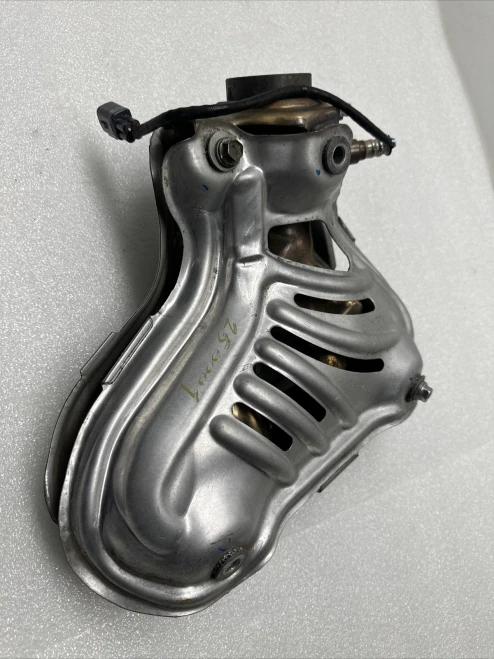 2020-2022 Toyota Corolla 1.8L Used OEM Exhaust Manifold