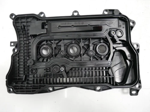 2022 Toyota Yaris 1.5L Hybrid Used Valve Cover 11201-15040