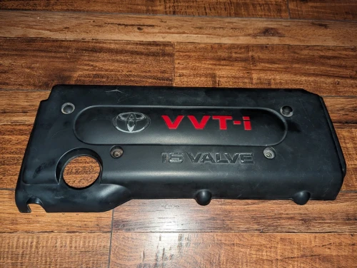Toyota Camry / Solara / Highlander 2.4L 2AZFE Used OEM Engine Cover