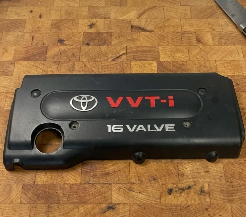 Toyota Camry / Solara / Highlander 2.4L 4-CYLINDER Used OEM Engine Cover