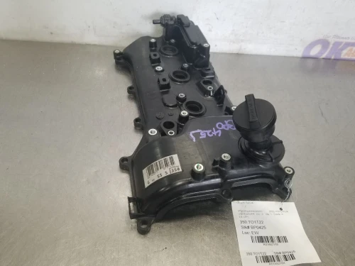 Toyota Highlander 3.5L Left Used OEM Valve Cover