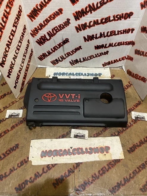 Toyota Matrix / Celica / Corolla 1.8L Used OEM Engine Cover
