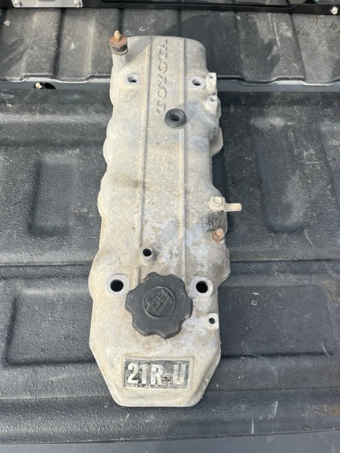 Toyota Pickup Used Valve Cover