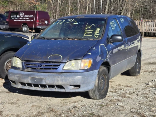Toyota Sienna Used Engine Cover