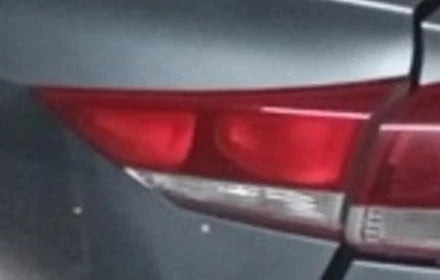 2017-2018 Hyundai Elantra Passenger RH Lid Mounted Tail Lamp Light OEM used OEM tail light assembly