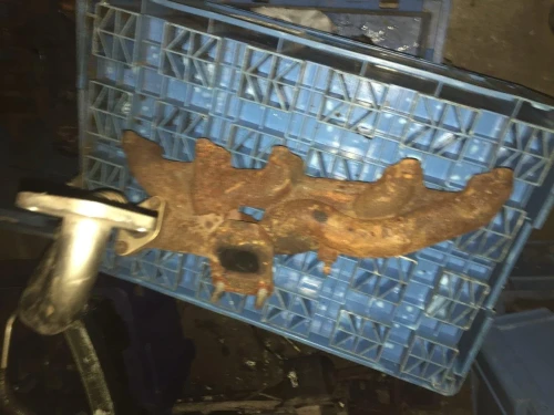 1995-2003 Volkswagen Transporter 2.5L Diesel TDI Used Exhaust Manifold 074253033G