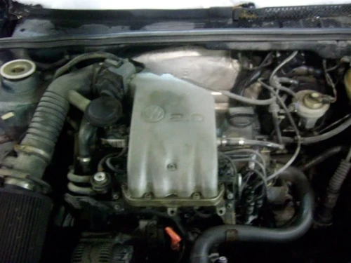 1996 Volkswagen Jetta Used Valve Cover