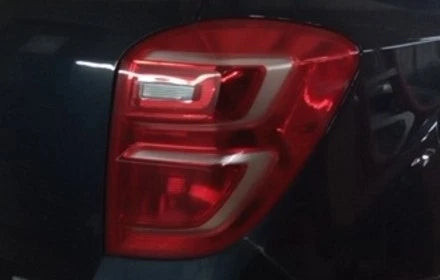2016-2017 Chevrolet Equinox Passenger RH Quarter Mounted Tail Lamp Light OEM used OEM tail light assembly