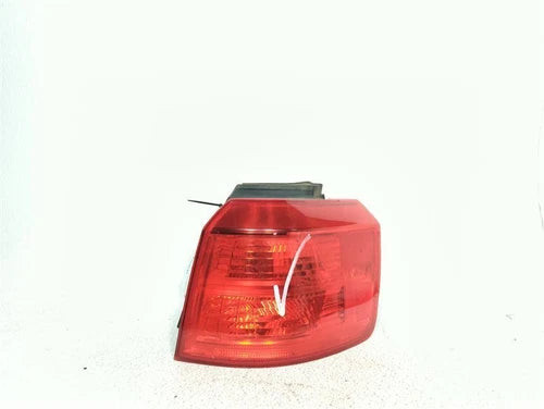 2010 GMC Terrain Quarter Panel Mounted Righ Used OEM Right Tail Light Assembly