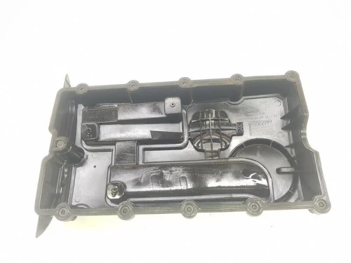 2003 Volkswagen Touran 2.0L Diesel TDI Used Valve Cover 03G103469R