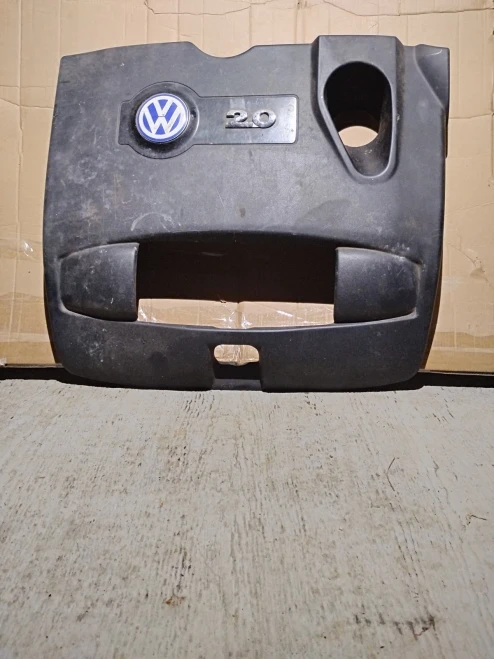 2003-2005 Volkswagen Beetle 2.0L Used OEM Engine Cover 06A 103 925