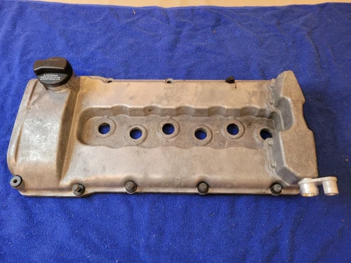 2003-2005 Volkswagen Jetta / Golf / GLI / GTI 2.8L Used OEM Valve Cover