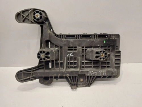 2009 Volkswagen Golf Upper Used Engine Cover 03C103925BF