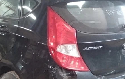 2012-2017 Hyundai Accent Driver LH Quarter Mounted Tail Lamp Light OEM used OEM tail light assembly