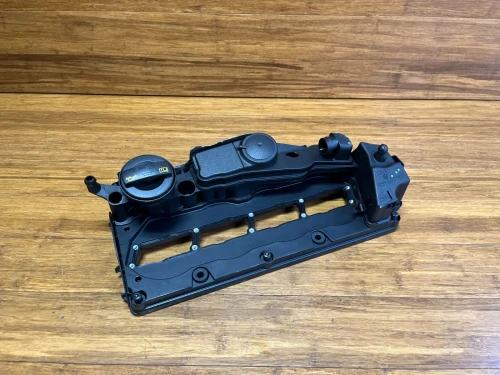2009-2015 Volkswagen / Audi Jetta / Golf / A3 2.0L Diesel TDI Used OEM Valve Cover