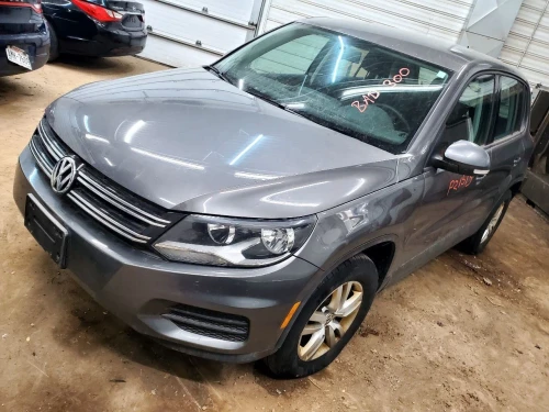 2012 Volkswagen Tiguan Used Valve Cover